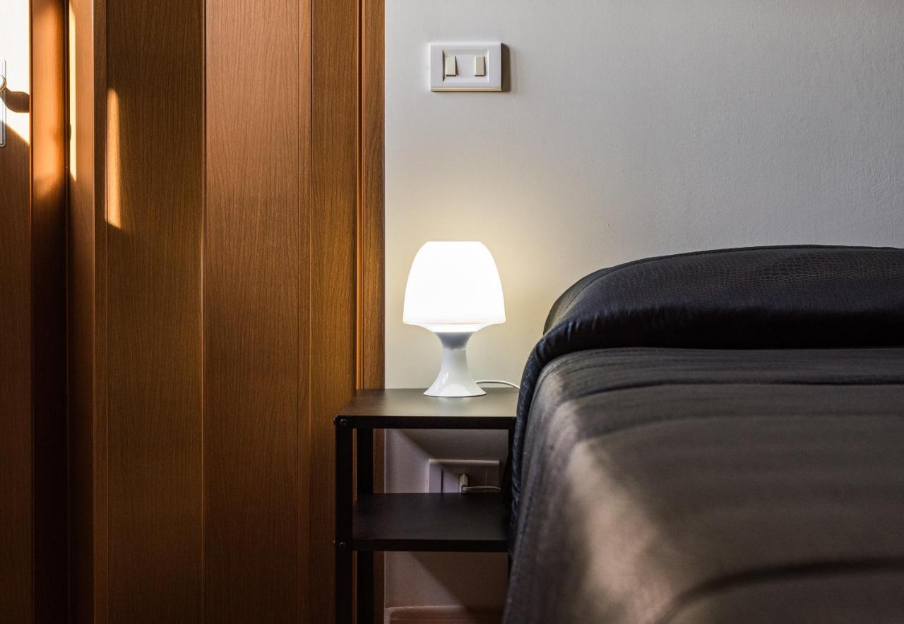 Travelershome Ciampino&Morena Guesthouse Roma Ngoại thất bức ảnh