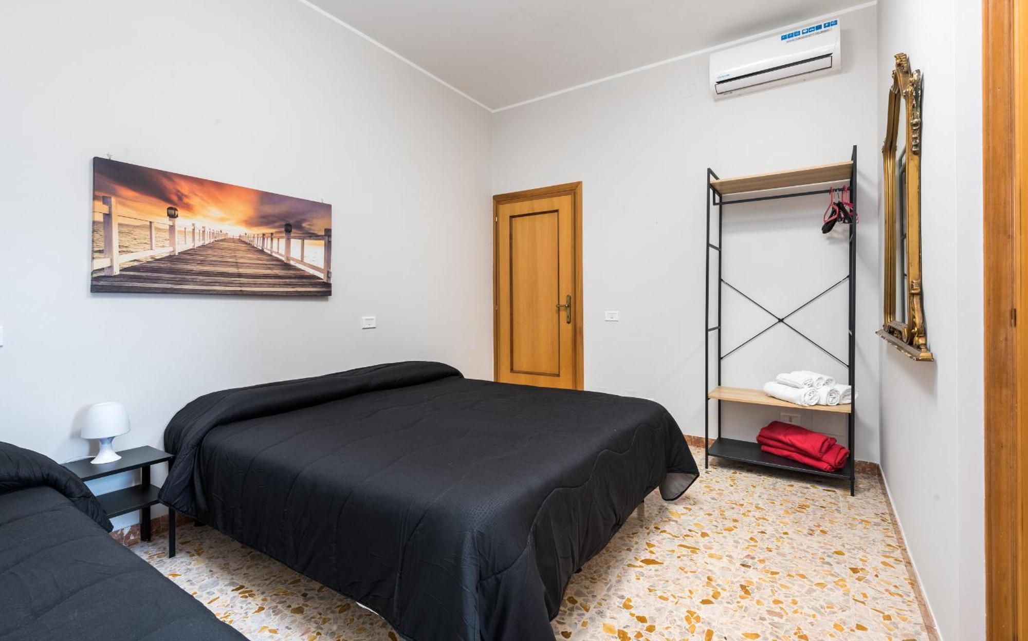 Travelershome Ciampino&Morena Guesthouse Roma Ngoại thất bức ảnh
