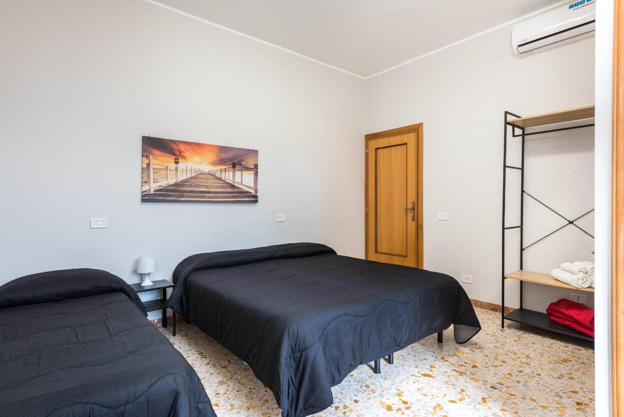 Travelershome Ciampino&Morena Guesthouse Roma Ngoại thất bức ảnh